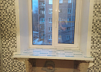 Двух створчатое окно в 5 этажный кирпичный дом mobile