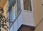 Ростовое остекление балкона в 5 этажном панельном доме mobile